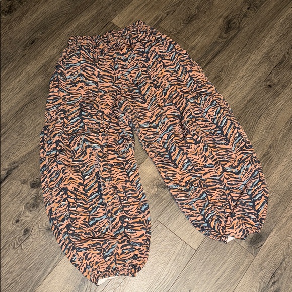 Free People Zephyr Balloon Pants size small - Picture 5 of 7